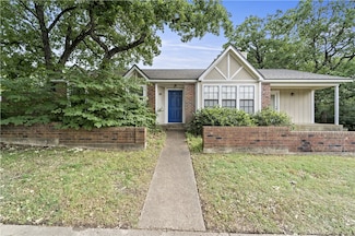 1911 Wilderland Cir, Bryan, TX 77807