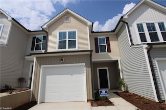 3704 Feltham Ln, Jamestown, NC 27282