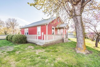 210 Willow Dr, New Bloomfield, MO 65063