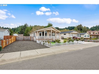 1060 Cedar Loop, Lakeside, OR 97449