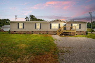 210 Sunset Dr, Sweetwater, TN 37874