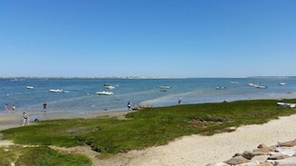 90 Bay View Rd, Barnstable, MA 02630