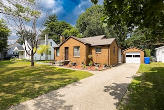 515 E Ashman St, Midland, MI 48642