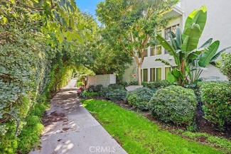 2119 Via Puerta Unit Q, Laguna Woods, CA 92637