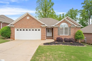 125 Hidden Ridge Dr, Spartanburg, SC 29301