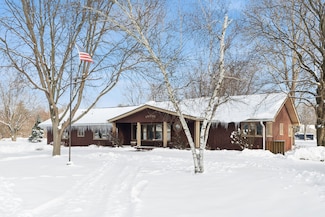 10705 Lane St, Crown Point, IN 46307