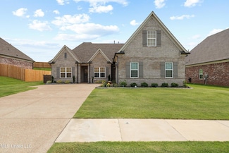 1250 Perry Place Dr, Hernando, MS 38632