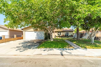 43335 Echard Ave, Lancaster, CA 93536