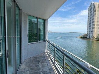 325 S Biscayne Blvd Unit 819, Miami, FL 33131