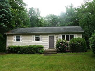 771 Hudson Dr, Weatherly, PA 18255