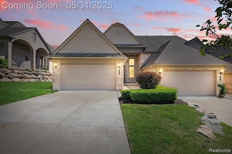 5696 Knob Hill Cir Unit 24, Independence, MI 48348