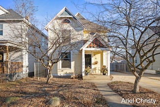 639 Pleasant St SE, Grand Rapids, MI 49503