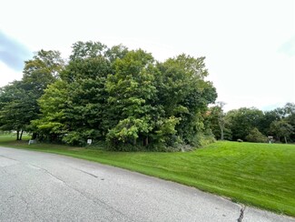820 Hunter Dr, Westville, IN 46391