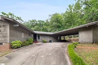 159 Edwards Rd, Marietta, SC 29661