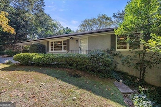 535 Valley Ln, Atlanta, GA 30328