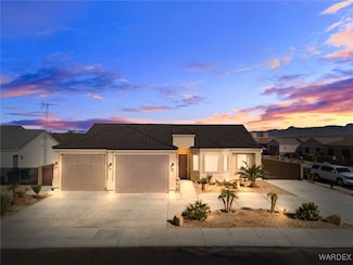 2591 Montano Ridge Dr, Bullhead City, AZ 86442