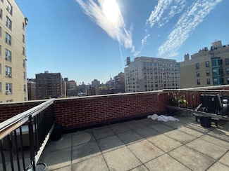 304 W 92nd St Unit PH-B, New York, NY 10025