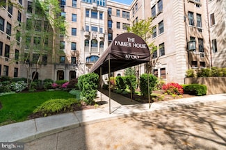 4700 Connecticut Ave NW Unit 208, Washington, DC 20008