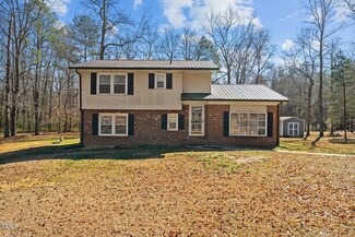5048 Valley View Dr, Sanford, NC 27330