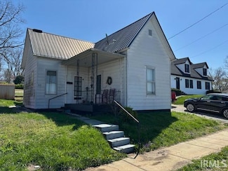 215 S 6th St, Rockport, IN 47635