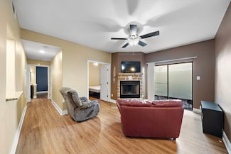 9009 Richmond Ave Unit 702, Houston, TX 77063