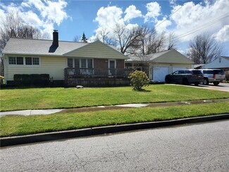 2028 W 16th St, Ashtabula, OH 44004