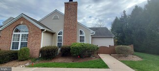 24 Woolsey Ct, Pennington, NJ 08534