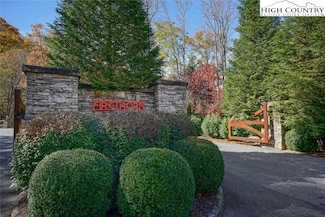 250 Thunderhill Trail, Blowing Rock, NC 28605