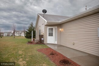2177 Cleveland Way S, Cambridge, MN 55008