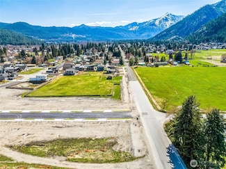 102 Alpenglow Dr, Leavenworth, WA 98826