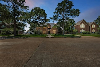 20731 Maple Village Dr, Cypress, TX 77433