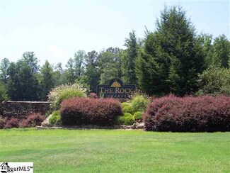 382 Woodmere Dr, Pickens, SC 29671