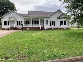3700 Trace Dr W, Wilson, NC 27893