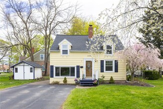 159 Ridgedale Cir, Rochester, NY 14616