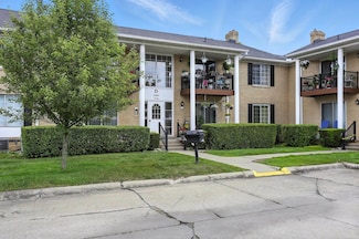34801 Valleyview Dr Unit D15, Sterling Heights, MI 48312