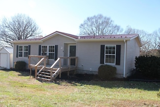 390 Bedford Hwy, Lynch Station, VA 24571