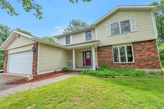 14 Cedar Glen Ct, Weldon Spring, MO 63304