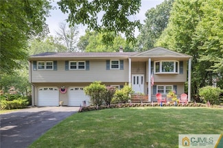 30 Mill Brook Rd, Piscataway, NJ 08854