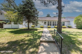 648 Pulham Ct Unit B, Manchester, NJ 08759