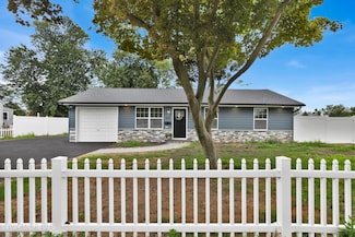 152 Wilson Ave, Port Monmouth, NJ 07758