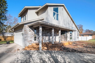 28850 Fairlane Dr, Dowagiac, MI 49047