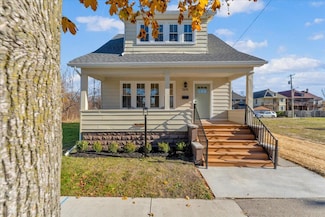 2476 Beals St, Detroit, MI 48214