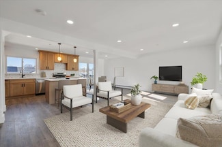 2302 Hampton Ave, Seaford, NY 11783
