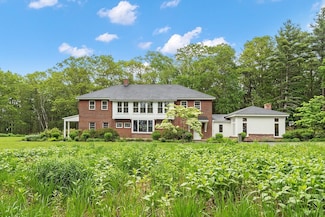 229 Fairhaven Hill Rd, Concord, MA 01742