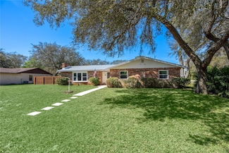 702 Queen Rd, Saint Augustine, FL 32086