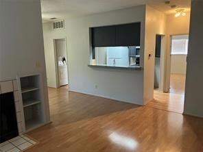 806 W 24th St Unit 105, Austin, TX 78705