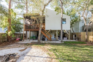 314 Ontario Ave, Crystal Beach, FL 34681