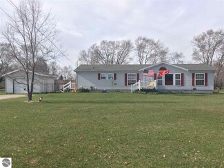 10928 Monroe Rd, Elwell, MI 48832