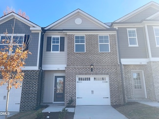 112 Fernbank Dr, Garner, NC 27529