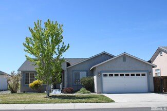 839 Divot Dr, Fernley, NV 89408